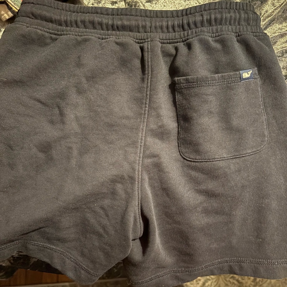 Vineyard vines but small navy sweat shorts